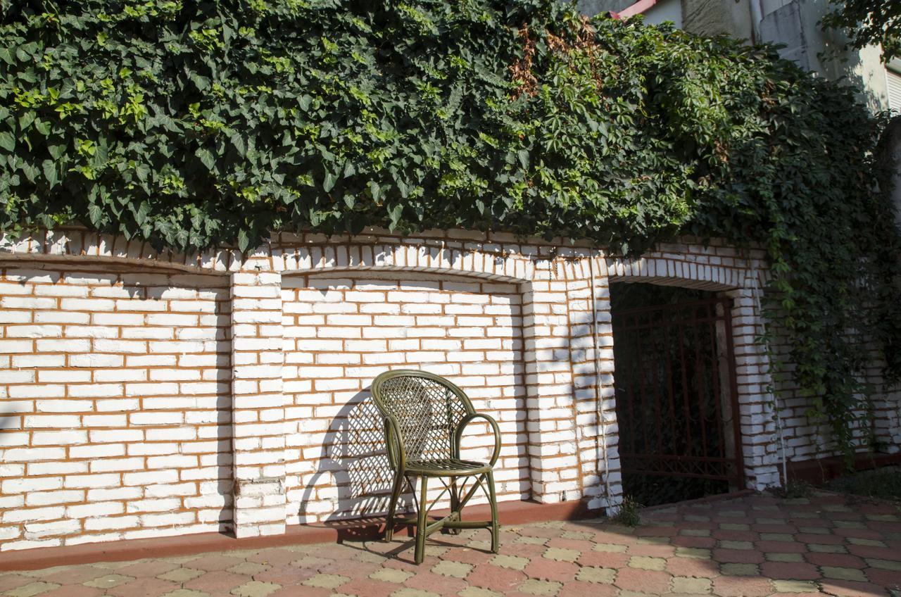 Хостел Casa Boiereasca Крайова Екстер'єр фото